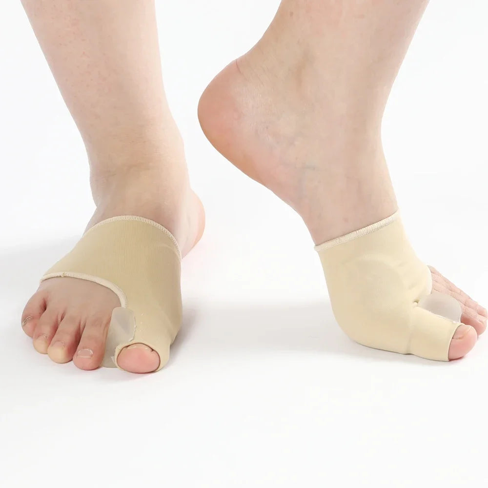 Hallux Valgus Bunion Corrector — Soft Toe Separator & Straightener (2pcs)