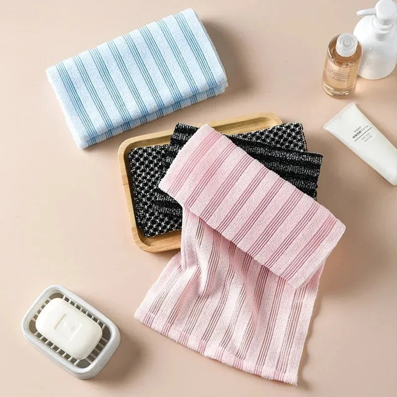 Exfoliating Bath Towel – Deep Cleanse & Smooth Skin